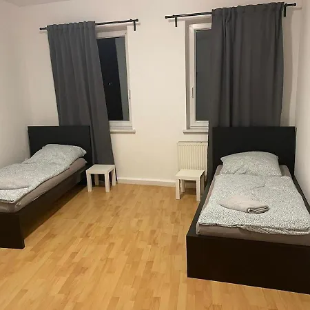 Fuer 5 Personen In Wurzen Carl-magirius-str * Niederdorla