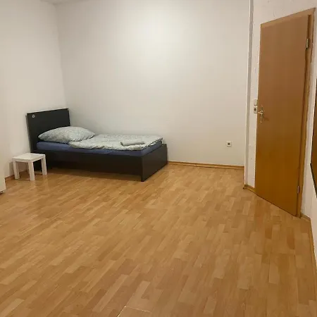 דירה Fuer 5 Personen In Wurzen Carl-magirius-str