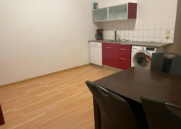 Fuer 5 Personen In Wurzen Carl-magirius-str