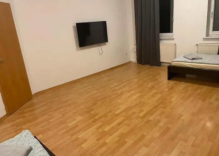 Fuer 5 Personen In Wurzen Carl-magirius-str דירה *